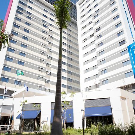 Готель Tryp By Wyndham Рібейран-Прету Екстер'єр фото