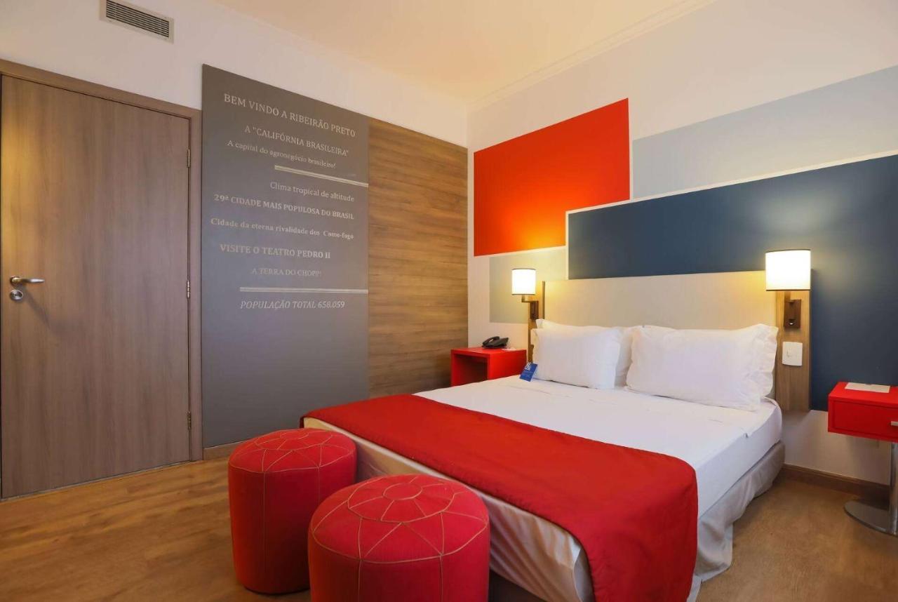 Готель Tryp By Wyndham Рібейран-Прету Екстер'єр фото A room at the hotel